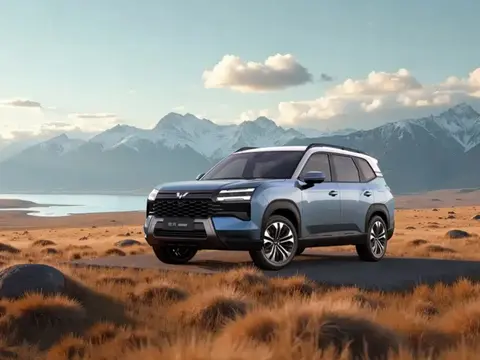 五菱星光560官图发布，定位多用途家用SUV，将于四季度上市